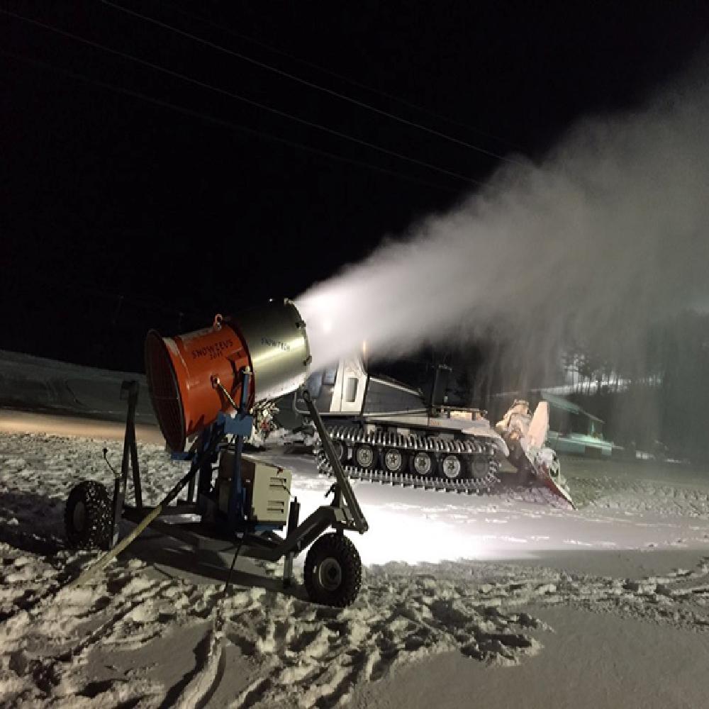 SnowZeus Fan type Snow Making Machine