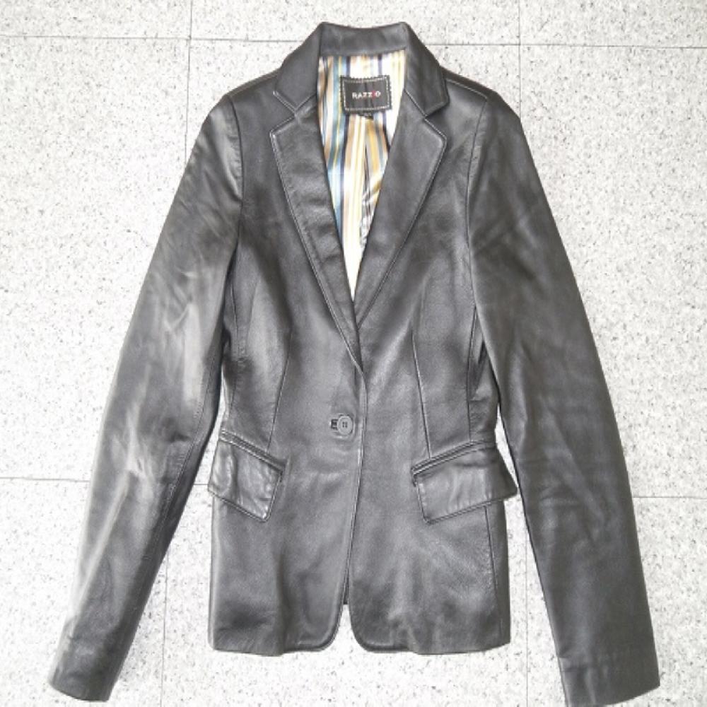 Adult's Leather Jackets, Used Clothing