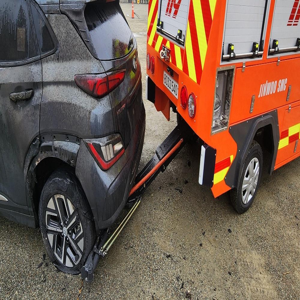 Jinwoo SMC 1ton firefighting vehicle for supperession of fire especialy for electric passenger car